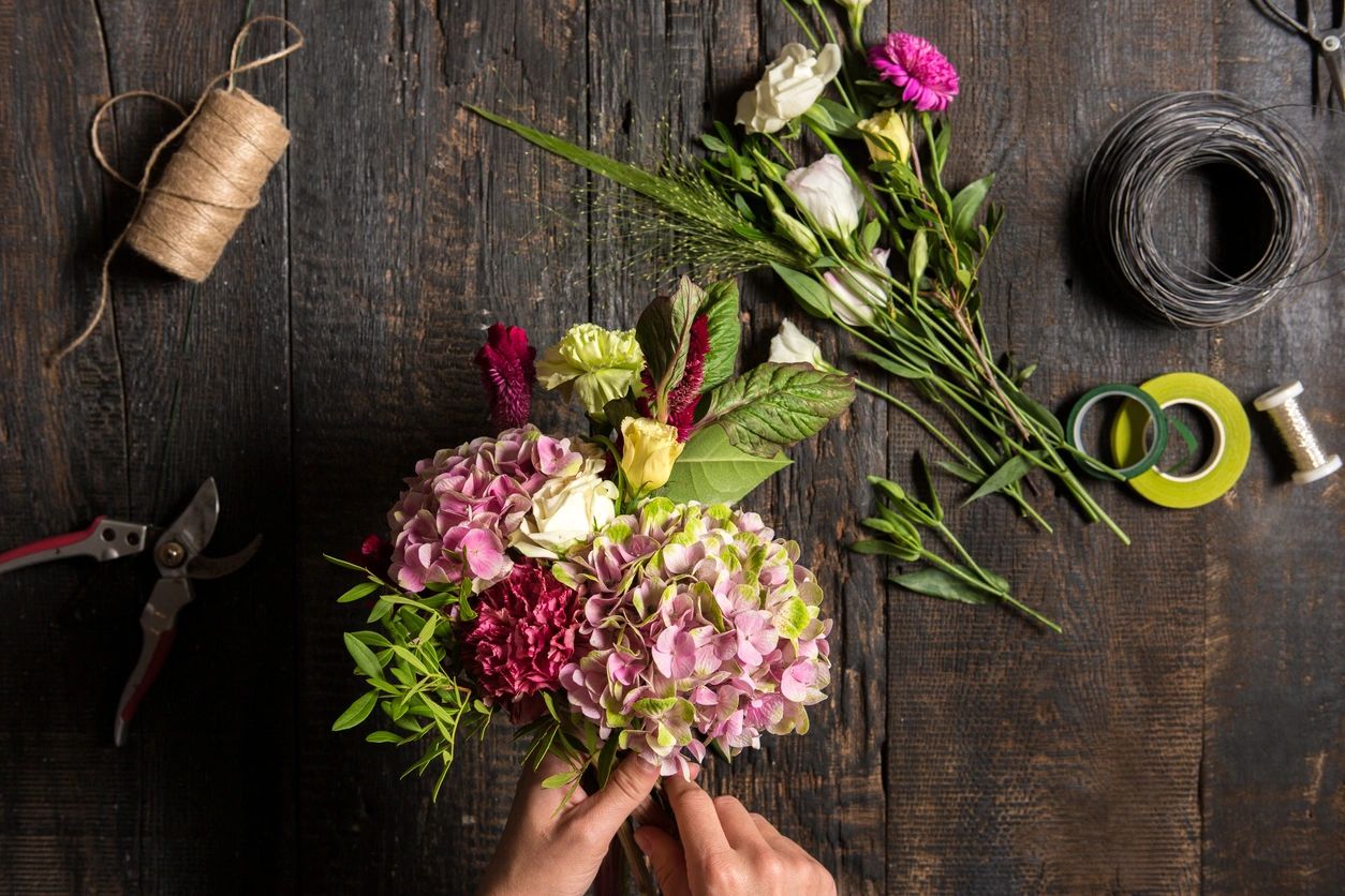 How to Start a Flower Keepsake Resin Business